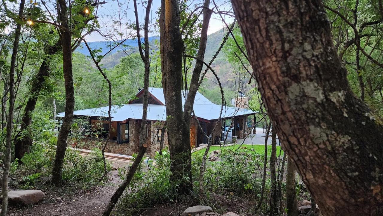 Heysbrook Estate - Luxurious Lodges In A Private Valley Waterval-Onder Dış mekan fotoğraf