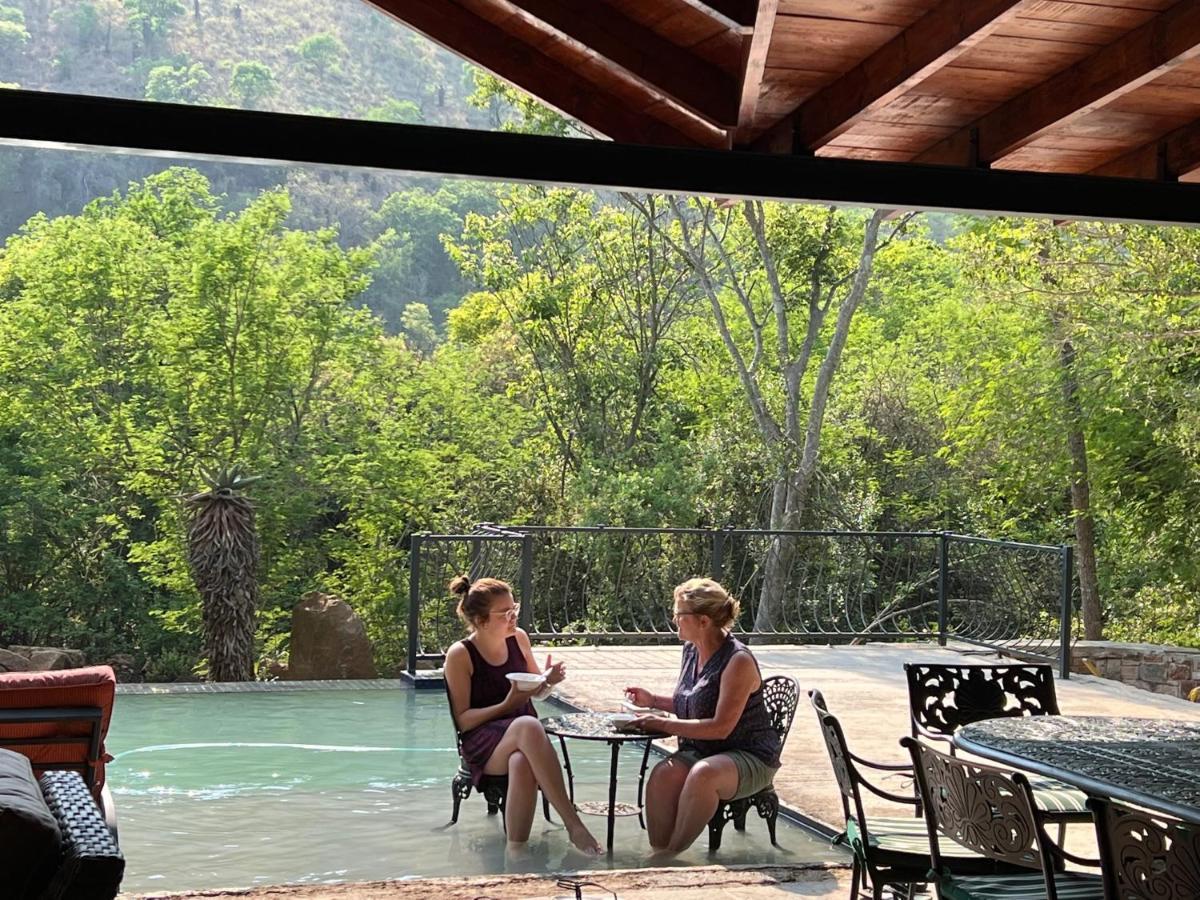 Heysbrook Estate - Luxurious Lodges In A Private Valley Waterval-Onder Dış mekan fotoğraf