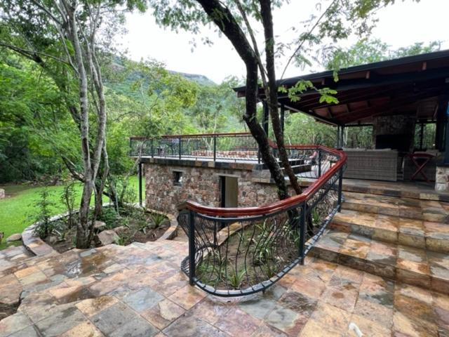 Heysbrook Estate - Luxurious Lodges In A Private Valley Waterval-Onder Dış mekan fotoğraf